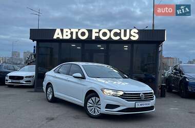 Седан Volkswagen Jetta 2020 в Києві