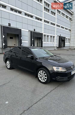 Седан Volkswagen Jetta 2011 в Днепре