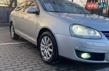 Седан Volkswagen Jetta 2008 в Тернополі