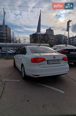 Седан Volkswagen Jetta 2014 в Києві