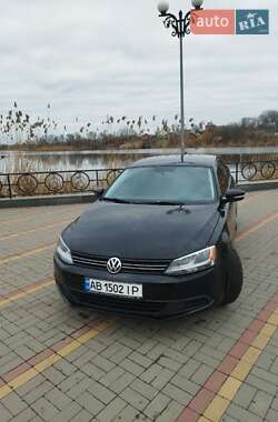 Седан Volkswagen Jetta 2013 в Вінниці