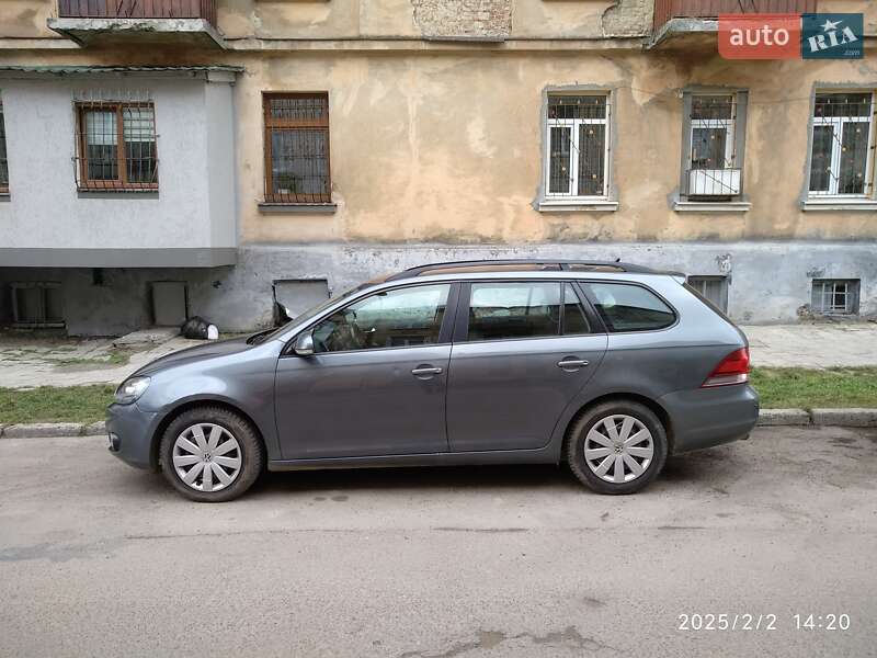 Универсал Volkswagen Jetta 2013 в Львове