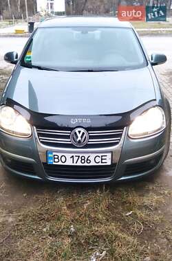 Седан Volkswagen Jetta 2006 в Чорткові