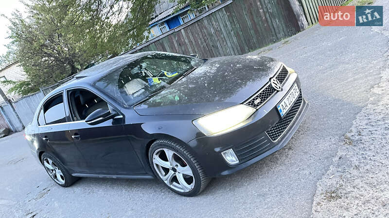 Седан Volkswagen Jetta 2012 в Киеве фото 2 Седан Volkswagen Jetta 2012 в Киеве