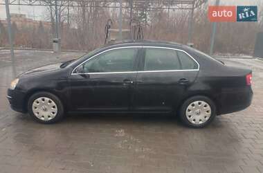 Седан Volkswagen Jetta 2009 в Полтаві