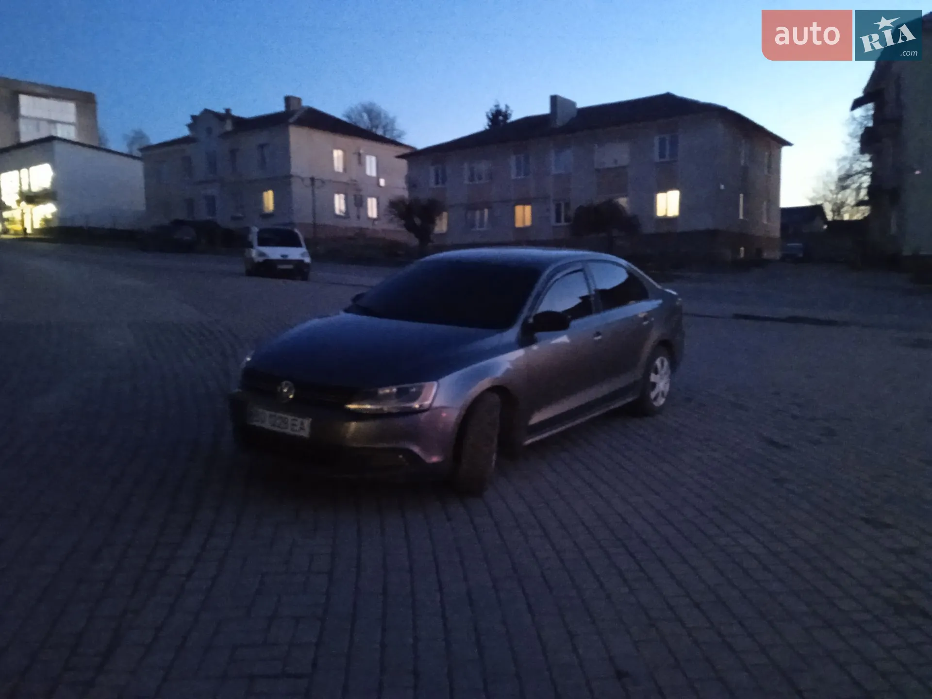 2012 Volkswagen Jetta - мініатюра 11