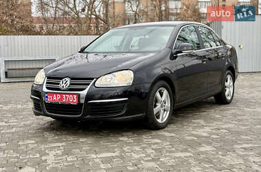 Седан Volkswagen Jetta 2007 в Старокостянтинові