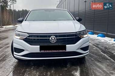 Седан Volkswagen Jetta 2018 в Львові