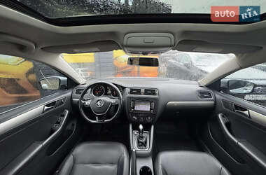 Седан Volkswagen Jetta 2015 в Стрию