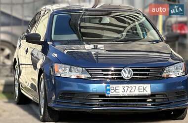Седан Volkswagen Jetta 2016 в 