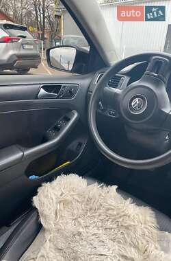 Седан Volkswagen Jetta 2014 в Фастове