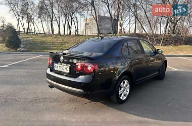 Седан Volkswagen Jetta 2008 в Киеве