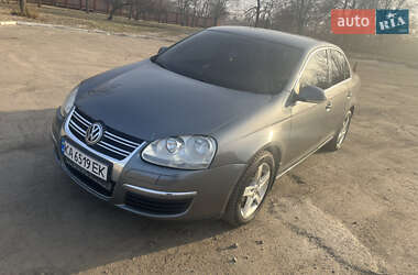 Седан Volkswagen Jetta 2006 в Киеве