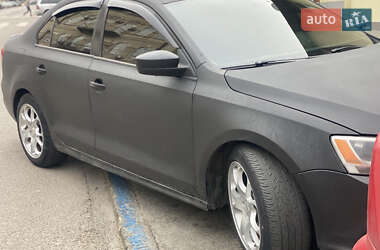Седан Volkswagen Jetta 2015 в 