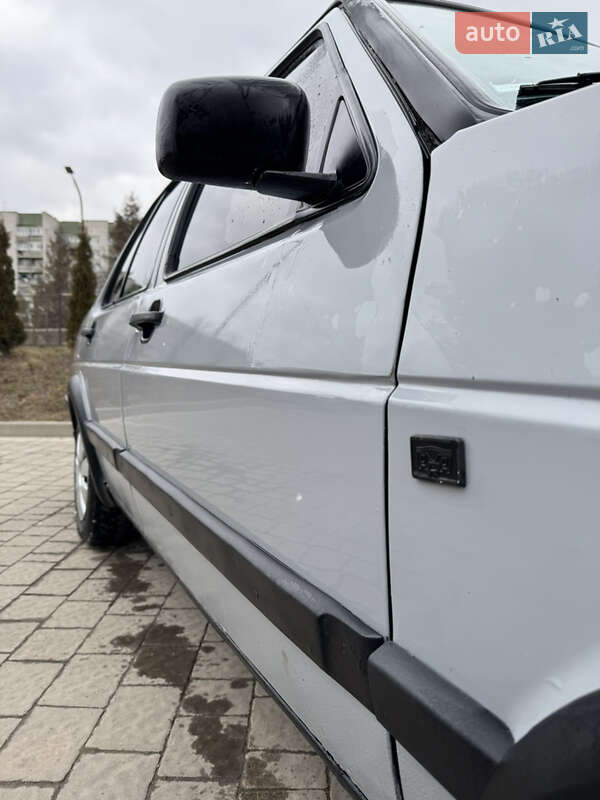 Седан Volkswagen Jetta 1988 в Дрогобыче