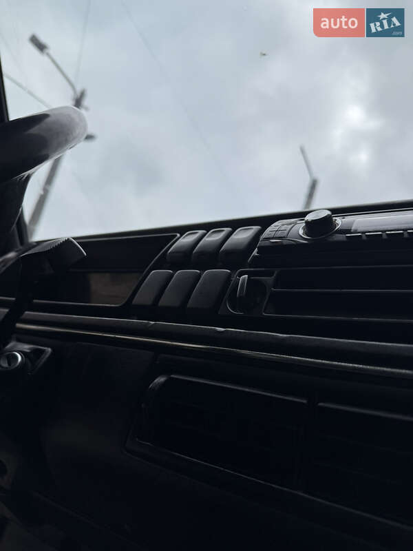 Седан Volkswagen Jetta 1988 в Дрогобыче