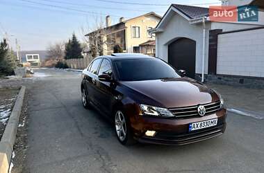 Седан Volkswagen Jetta 2016 в Харькове