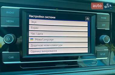 Седан Volkswagen Jetta 2018 в 