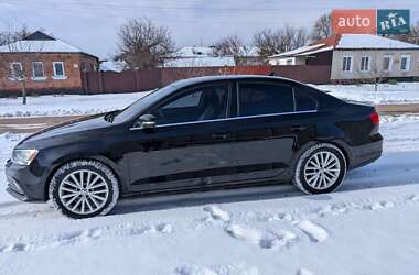 Седан Volkswagen Jetta 2015 в Путивле