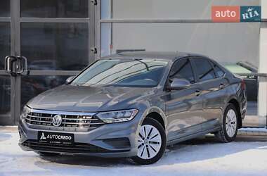 Седан Volkswagen Jetta 2018 в Харькове