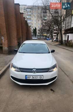 Седан Volkswagen Jetta 2012 в Мукачево