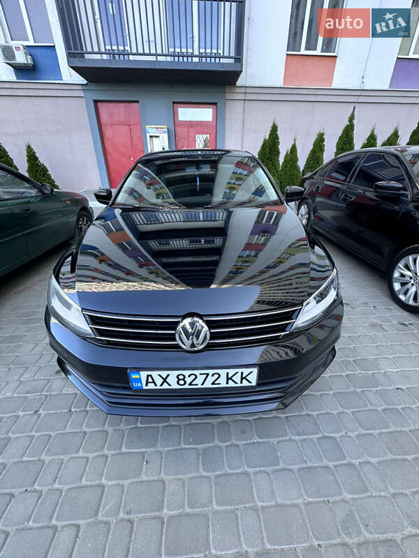 Volkswagen Jetta 2015