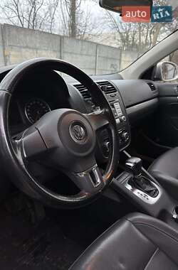 Седан Volkswagen Jetta 2010 в Киеве