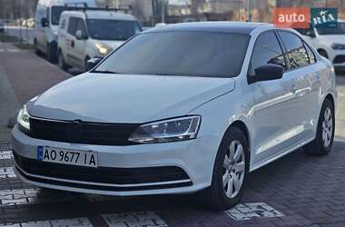 Седан Volkswagen Jetta 2015 в Львові