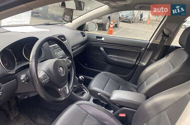 Универсал Volkswagen Jetta 2012 в Киеве