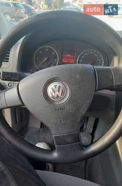 Седан Volkswagen Jetta 2006 в 