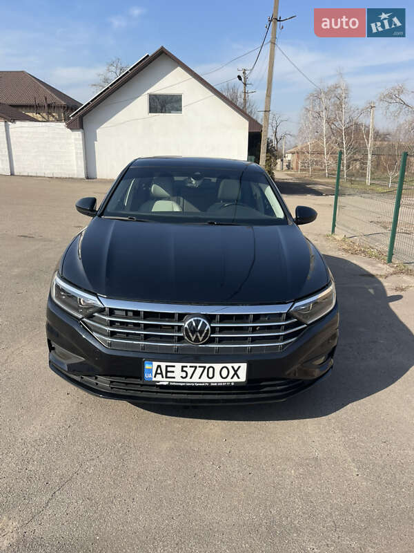 Volkswagen Jetta 2019