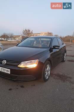 Седан Volkswagen Jetta 2011 в 