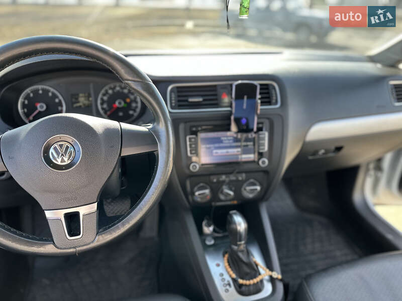 Седан Volkswagen Jetta 2013 в Смеле
