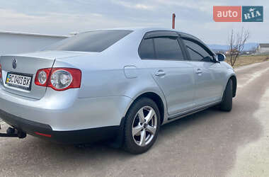 Седан Volkswagen Jetta 2007 в Трускавці