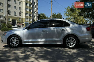 Седан Volkswagen Jetta 2011 в Ивано-Франковске