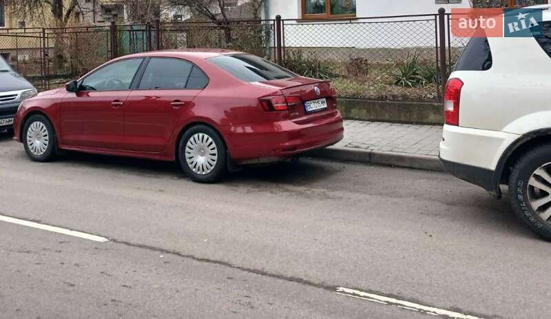 Седан Volkswagen Jetta 2015 в Ивано-Франковске