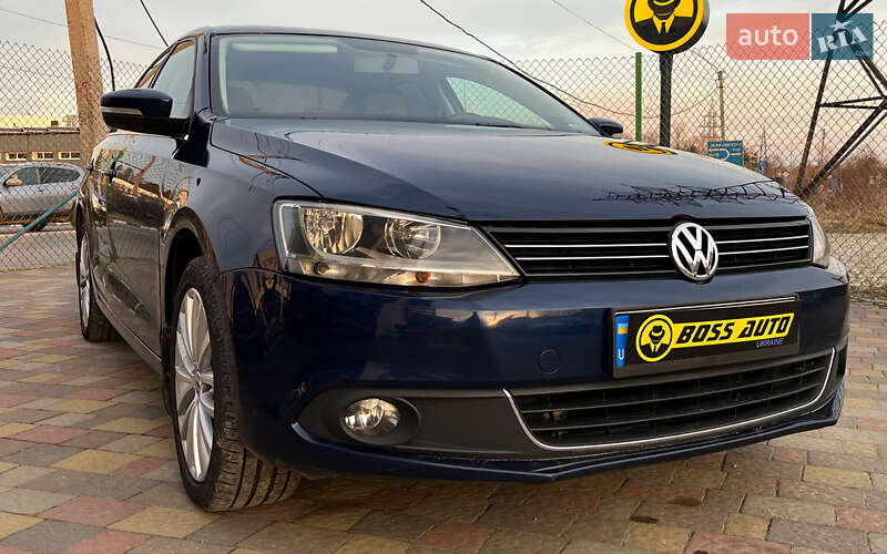 Volkswagen Jetta 2011