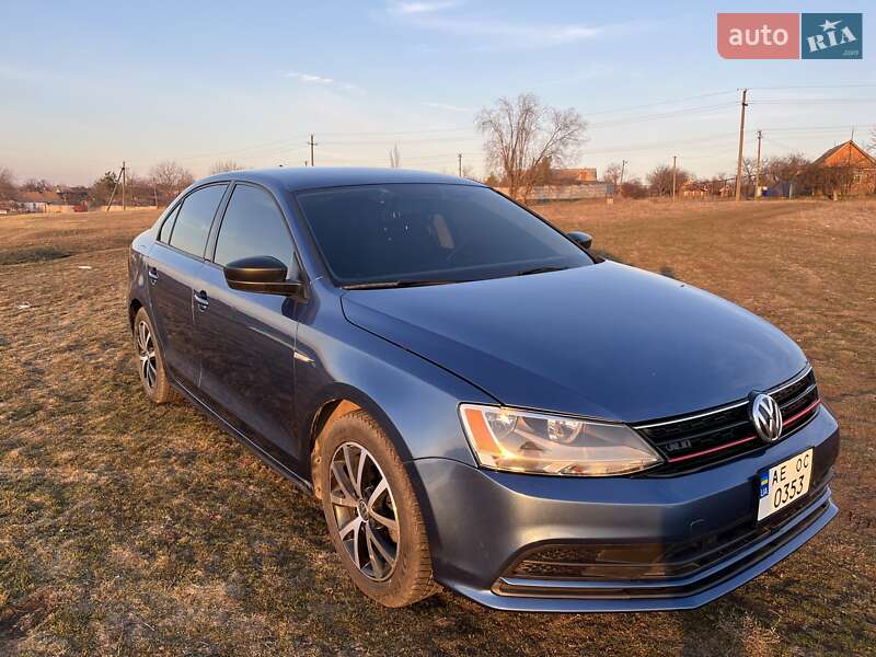 Седан Volkswagen Jetta 2016 в Кривому Розі