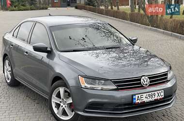 Седан Volkswagen Jetta 2015 в Кам'янському