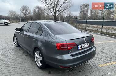 Седан Volkswagen Jetta 2015 в Кам'янському