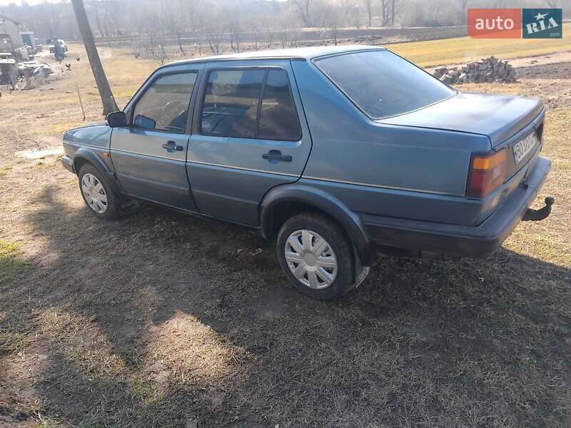 Седан Volkswagen Jetta 1989 в 