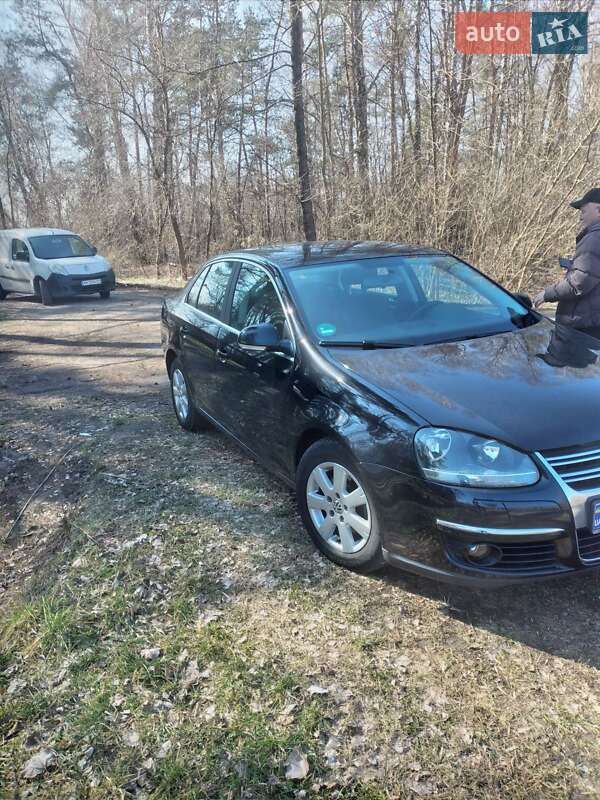 Седан Volkswagen Jetta 2007 в Житомире