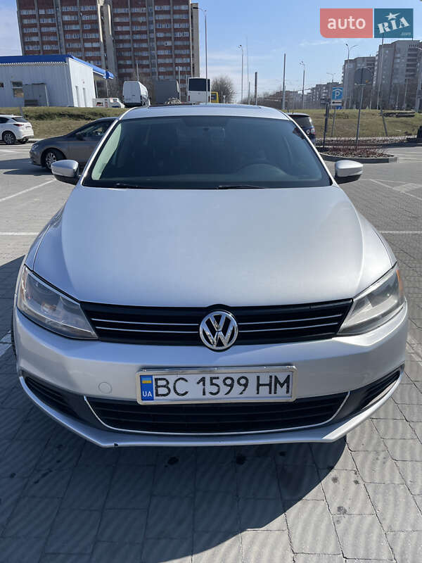 Volkswagen Jetta 2014