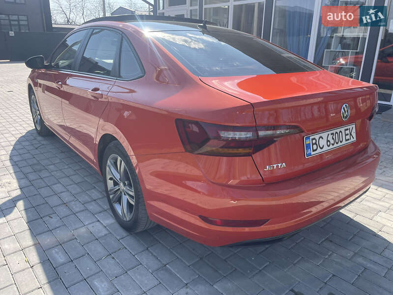 Седан Volkswagen Jetta 2018 в Львове