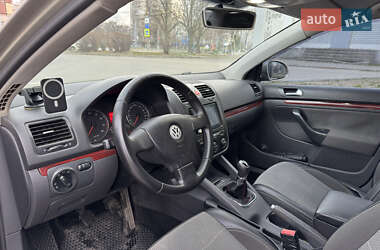 Седан Volkswagen Jetta 2008 в 