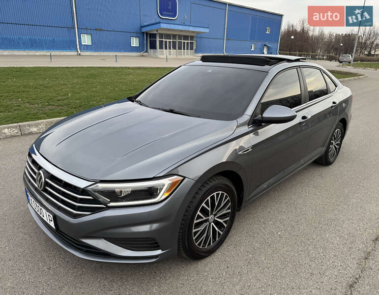 Volkswagen Jetta 2019