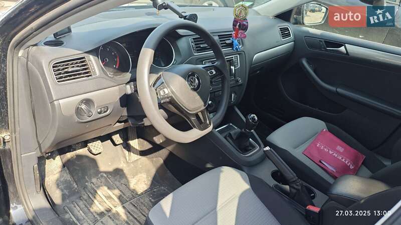 Седан Volkswagen Jetta 2017 в Ніжині