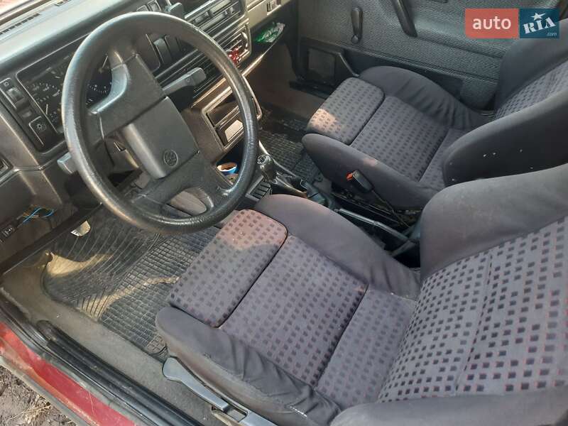 Седан Volkswagen Jetta 1990 в Тернополе