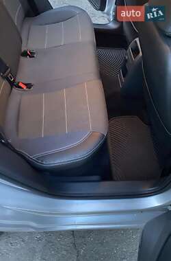 Седан Volkswagen Jetta 2015 в 
