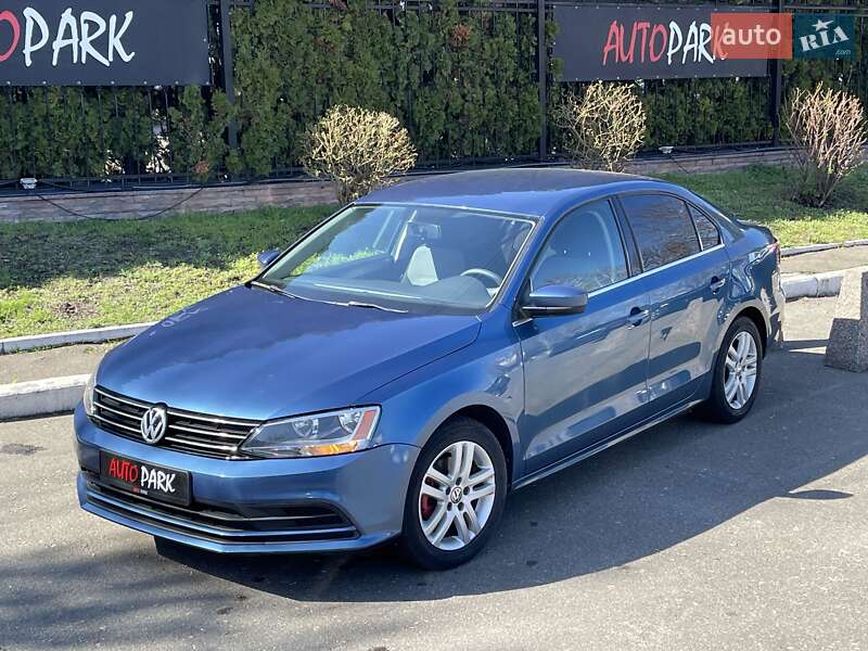 Седан Volkswagen Jetta 2017 в Києві